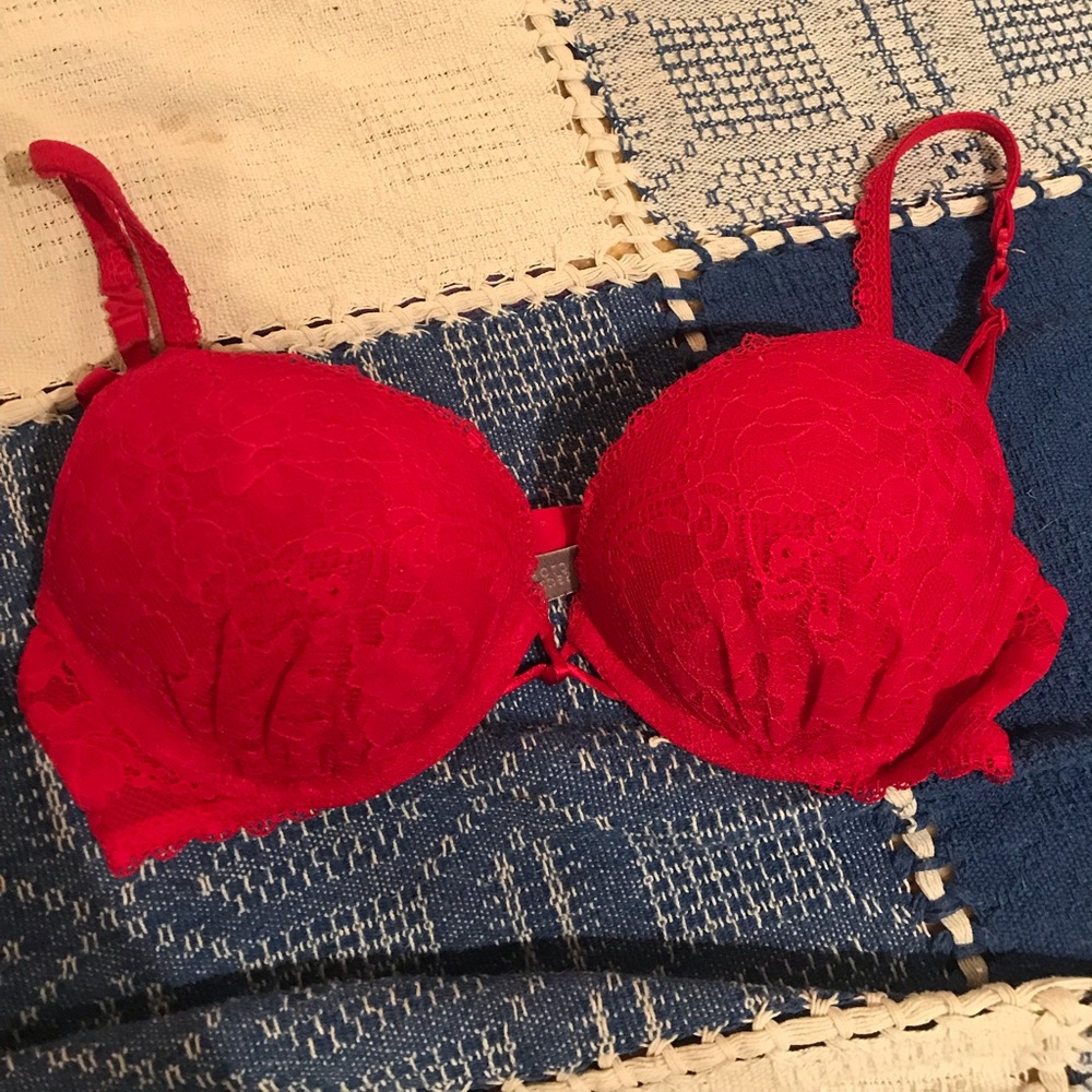 Victoria’s Secret Miraculous Bra